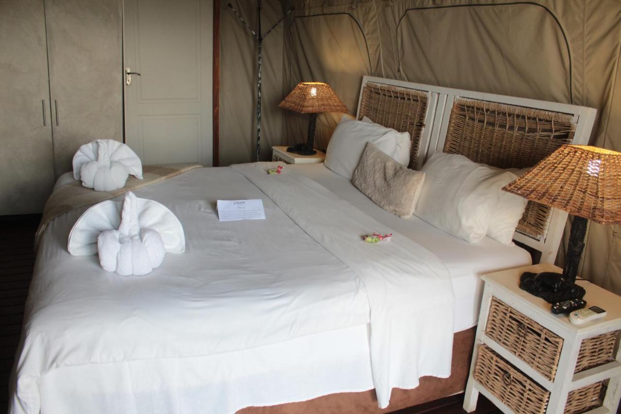 La Montagne Guest Lodge ฮาร์ทบีสบูร์ท ภายนอก รูปภาพ