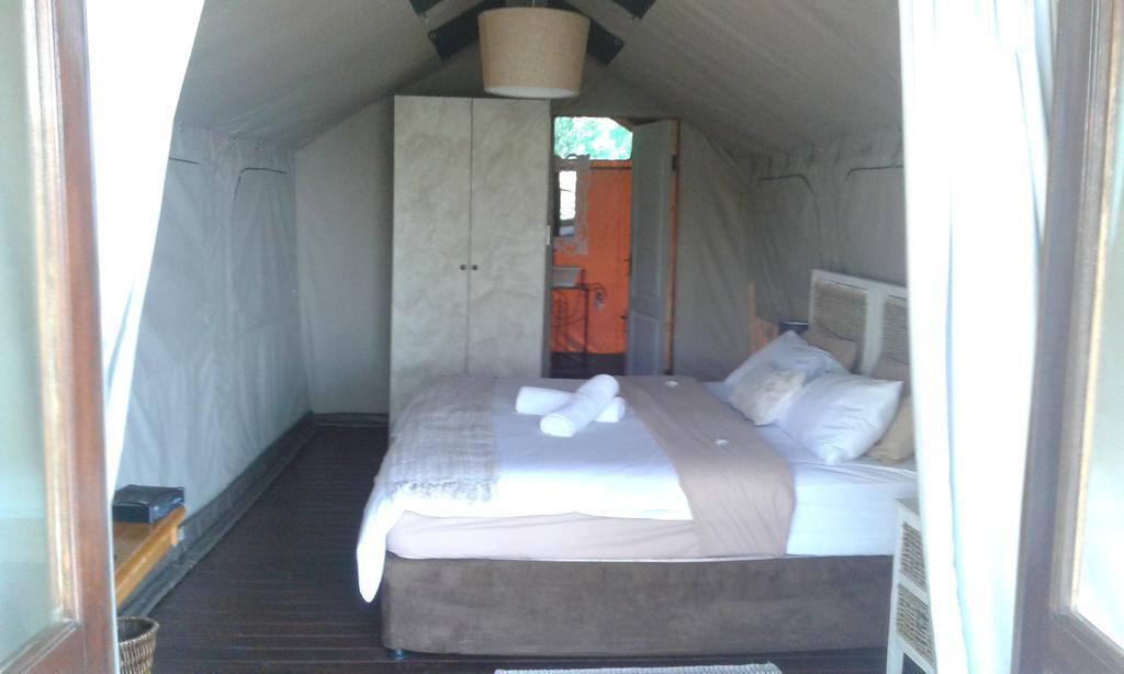La Montagne Guest Lodge ฮาร์ทบีสบูร์ท ภายนอก รูปภาพ