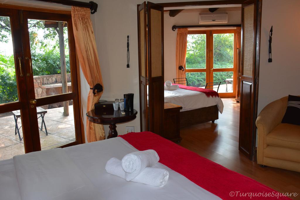 La Montagne Guest Lodge ฮาร์ทบีสบูร์ท ภายนอก รูปภาพ