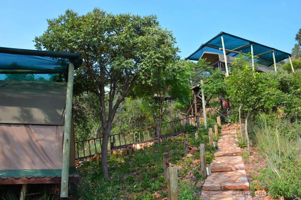La Montagne Guest Lodge ฮาร์ทบีสบูร์ท ภายนอก รูปภาพ