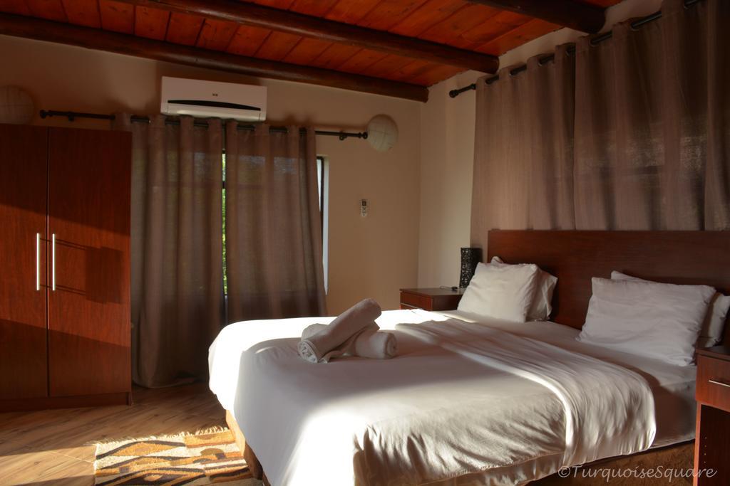 La Montagne Guest Lodge ฮาร์ทบีสบูร์ท ภายนอก รูปภาพ