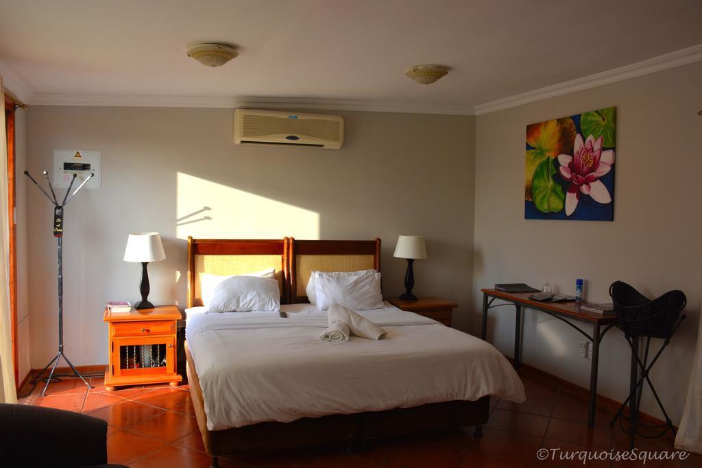 La Montagne Guest Lodge ฮาร์ทบีสบูร์ท ภายนอก รูปภาพ